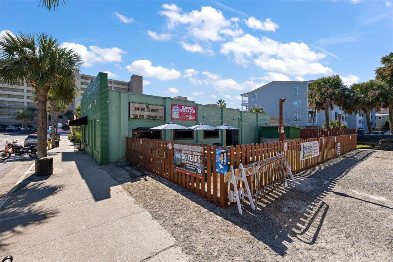 7 Center Street Photo 13