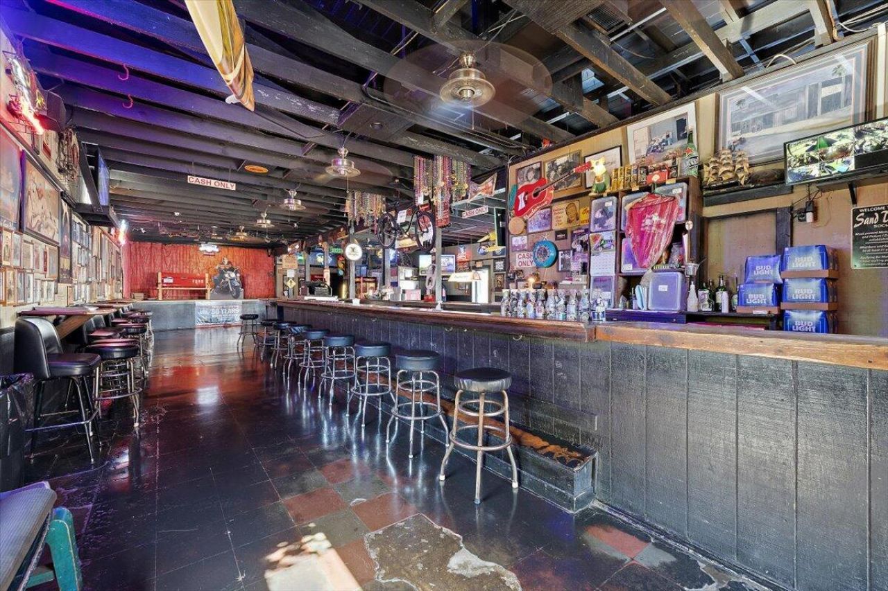 7 Center Street Photo 14