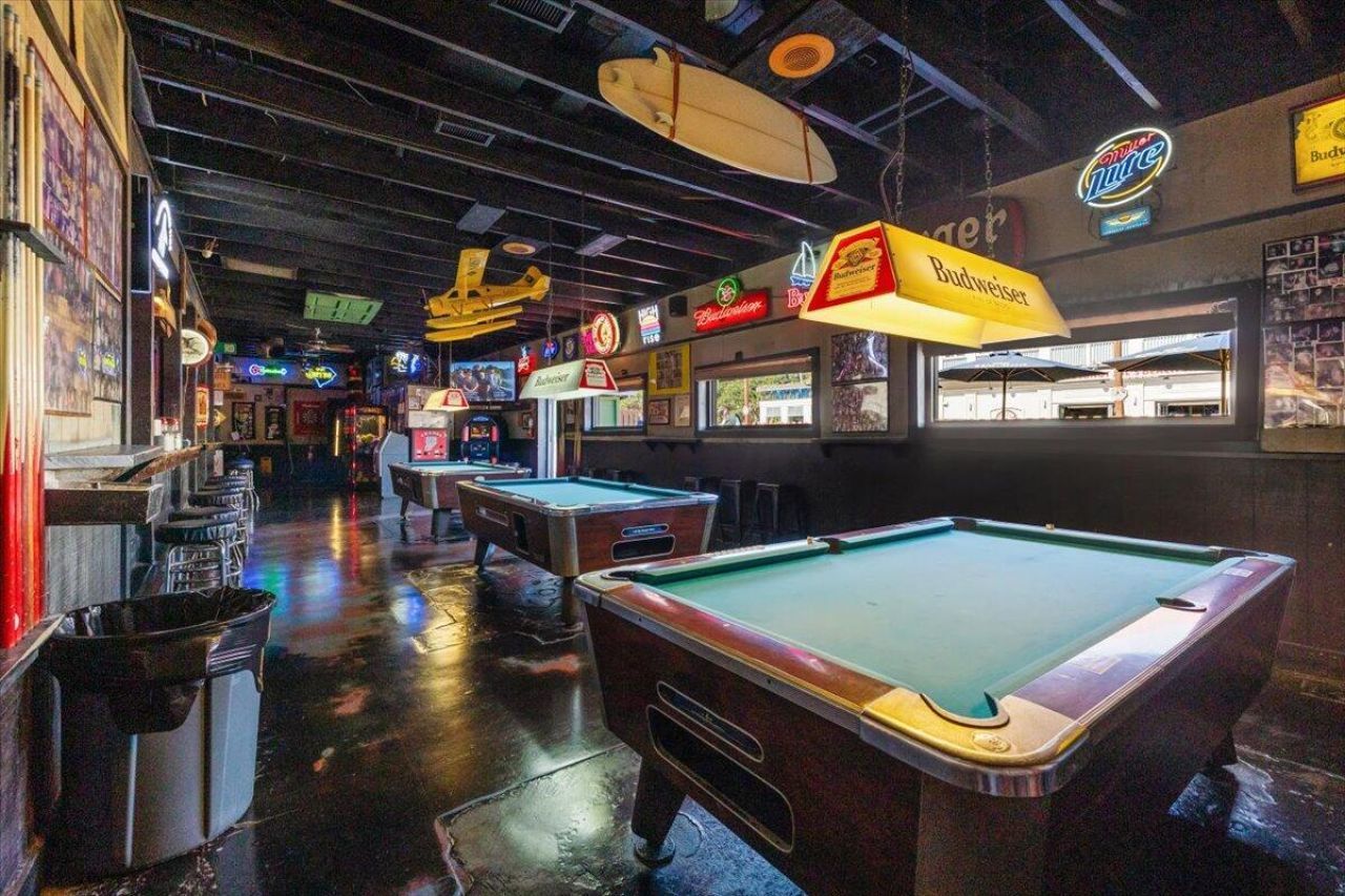 7 Center Street Photo 23