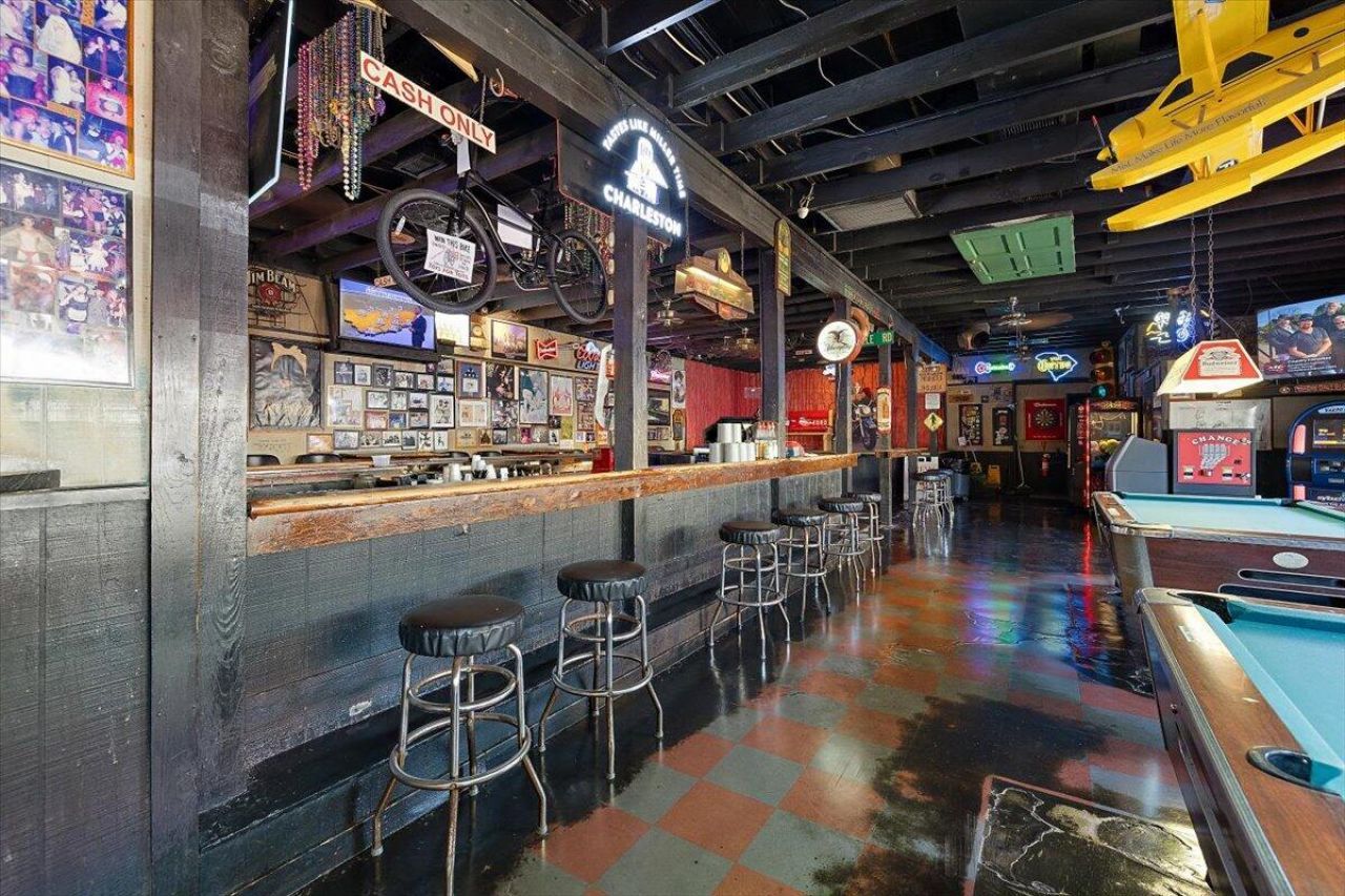 7 Center Street Photo 24