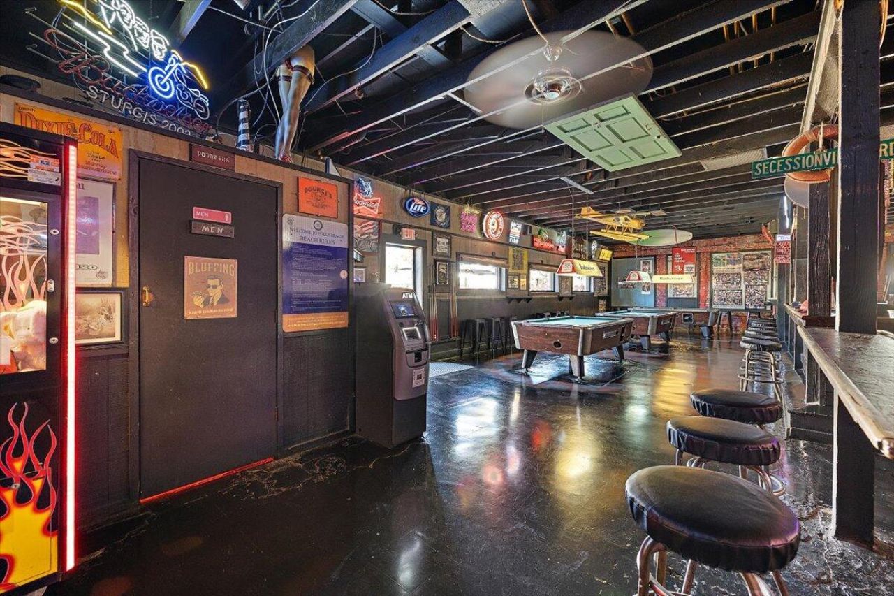 7 Center Street Photo 30