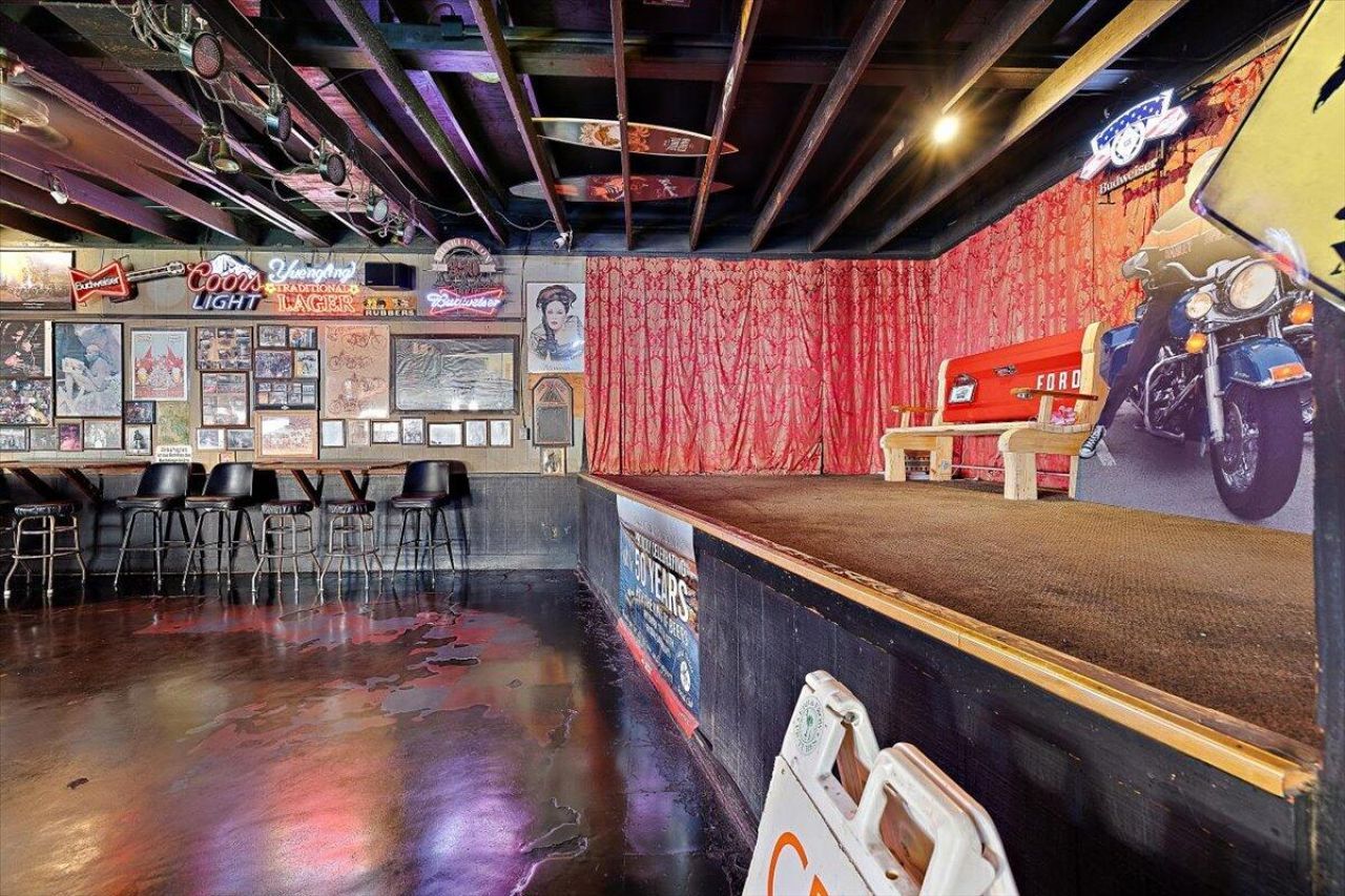 7 Center Street Photo 31