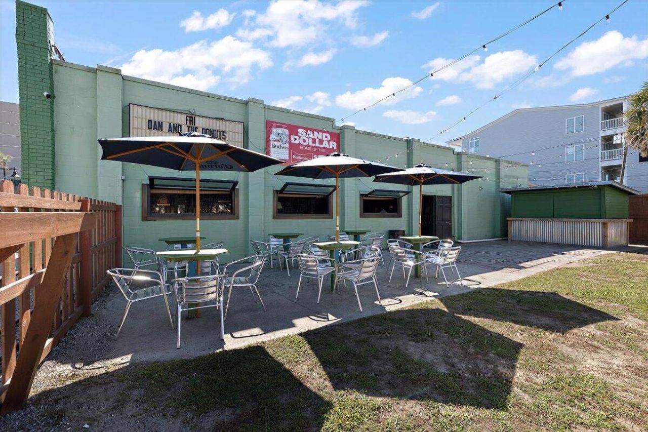 7 Center Street Photo 36