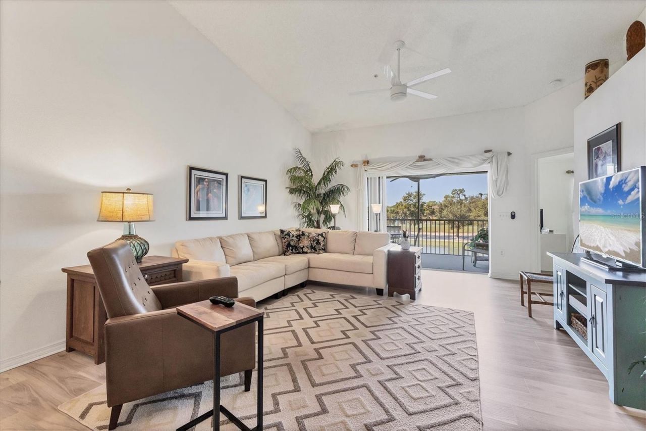 5240 Hyland Hills Avenue, Unit 1426, Sarasota, FL 34241 Photo