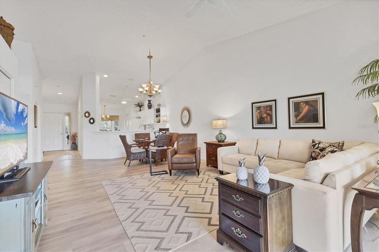 5240 Hyland Hills Avenue, Unit 1426, Sarasota, FL 34241 Photo