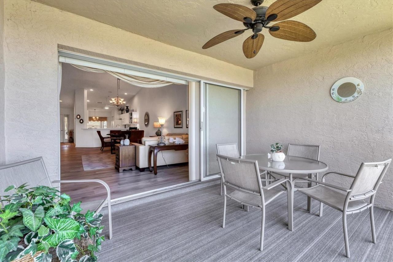 5240 Hyland Hills Avenue, Unit 1426, Sarasota, FL 34241 Photo