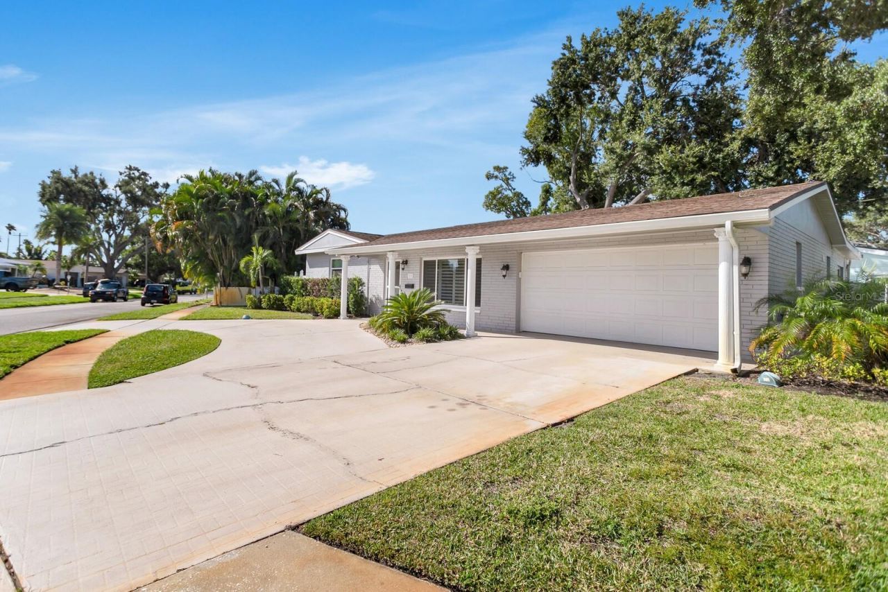 2290 60th Way N, Saint Petersburg, FL 33710 Photo