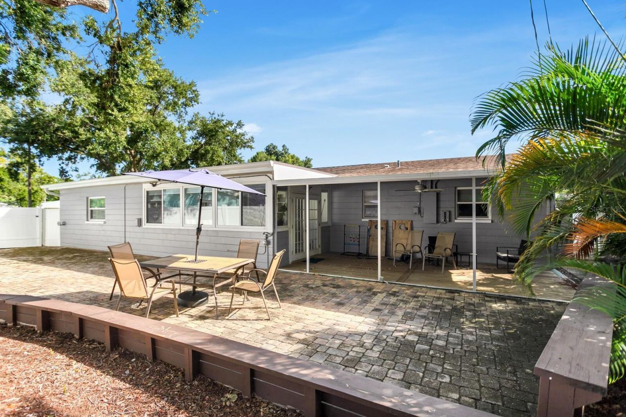 2290 60th Way N, Saint Petersburg, FL 33710 Photo