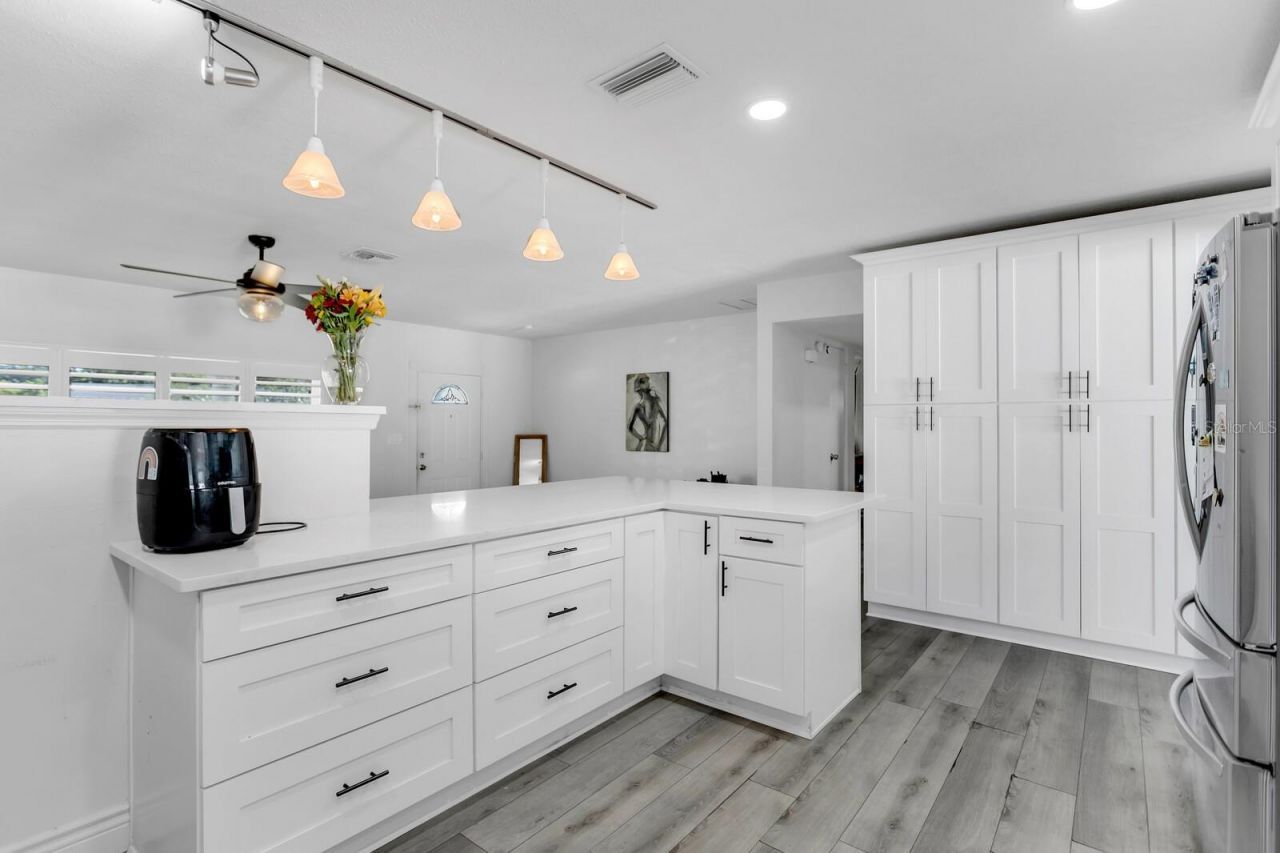 2290 60th Way N, Saint Petersburg, FL 33710 Photo