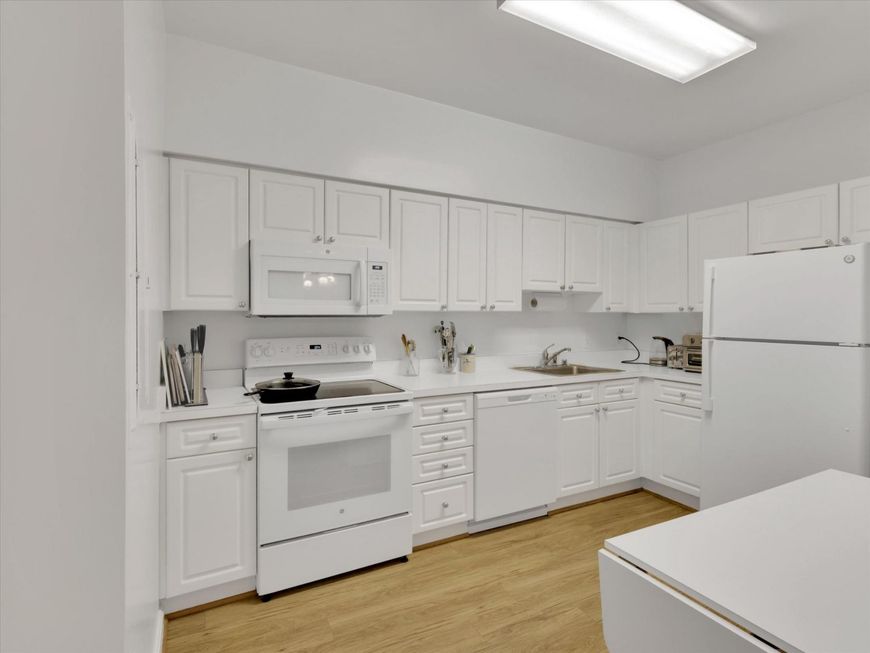 3200 N Leisure World Boulevard, Unit 514, Silver Spring, MD 20906 Main Photo
