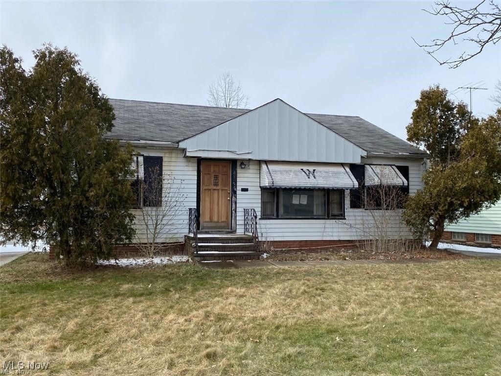 4172 E 186th Street, Cleveland, OH 44122 Main Photo