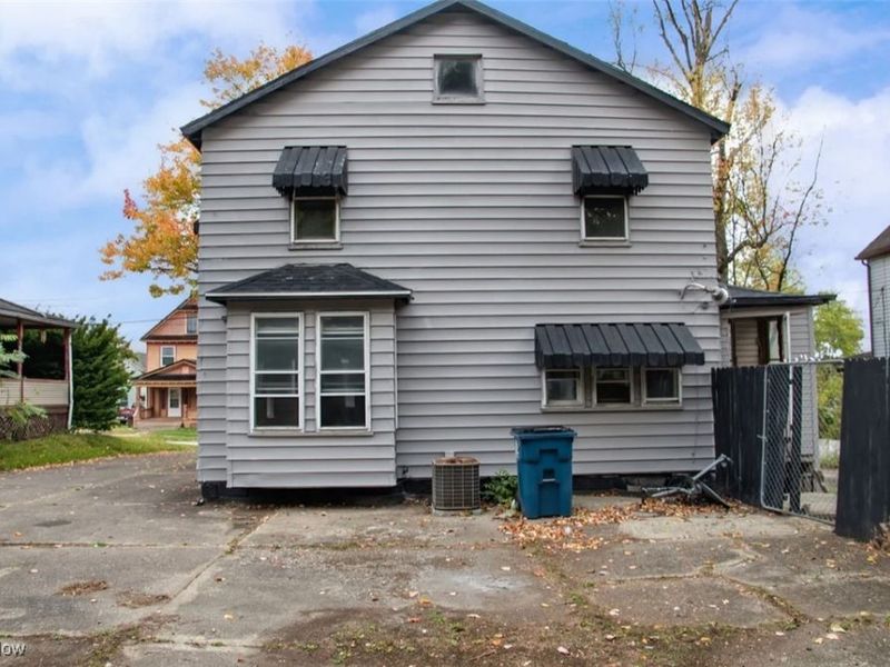 78 Sexton Street, Struthers, OH 44471 Photo 5