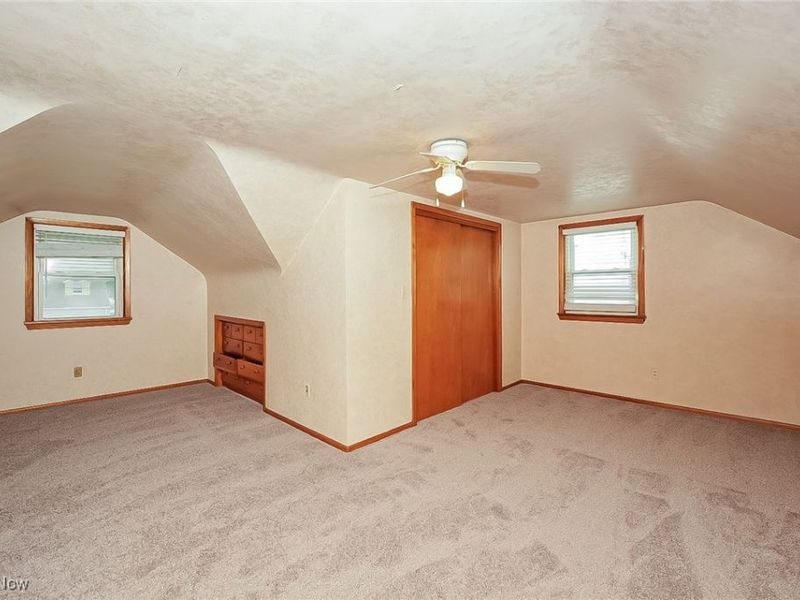 24891 Zeman Avenue, Euclid, OH 44123 Photo 12