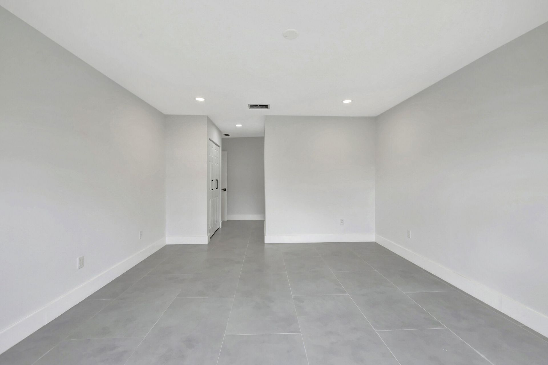 7898 Eastlake Drive, Unit 7d, Boca Raton, FL 33433 Photo