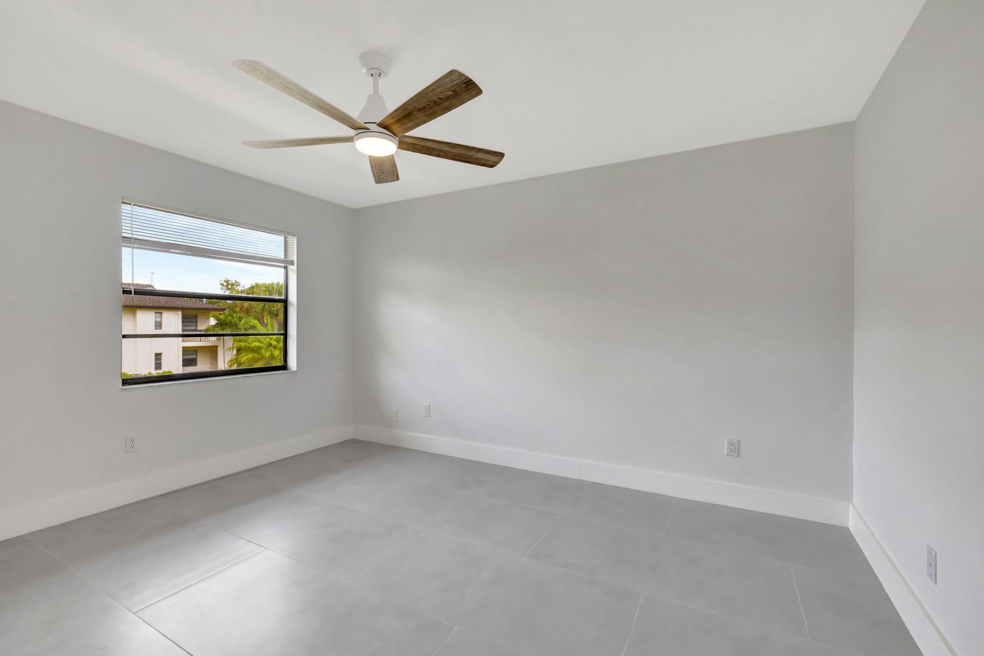 7898 Eastlake Drive, Unit 7d, Boca Raton, FL 33433 Photo