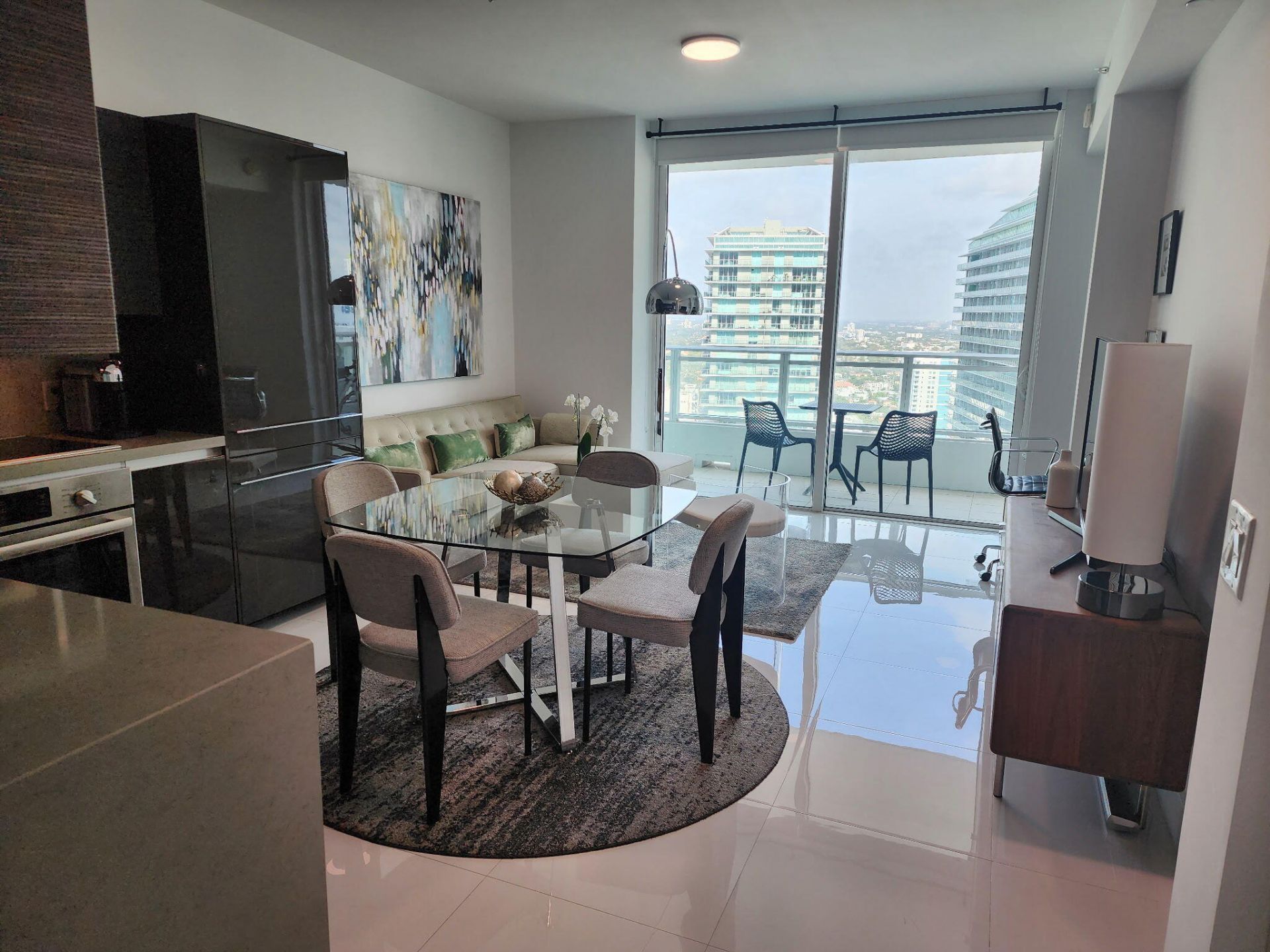 1080 Brickell Avenue, Unit 3305, Miami, FL 33131 Photo