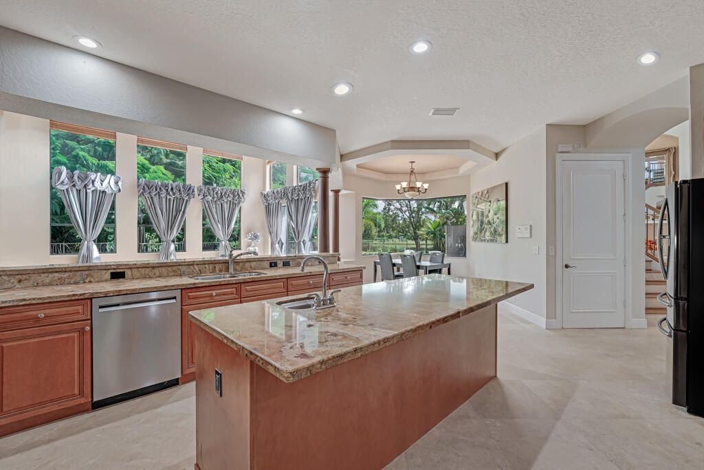 10766 10766 Versailles Boulevard Boulevard, Wellington, FL 33449 Photo