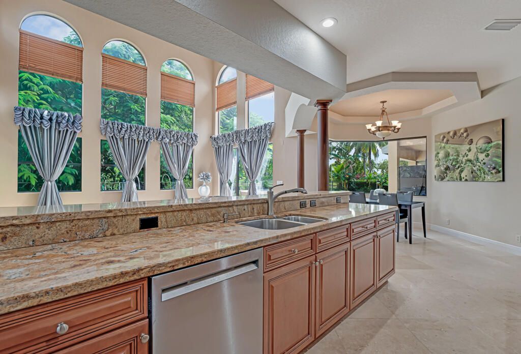 10766 10766 Versailles Boulevard Boulevard, Wellington, FL 33449 Photo