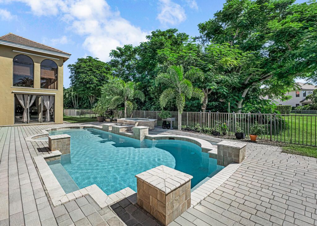 10766 10766 Versailles Boulevard Boulevard, Wellington, FL 33449 Photo