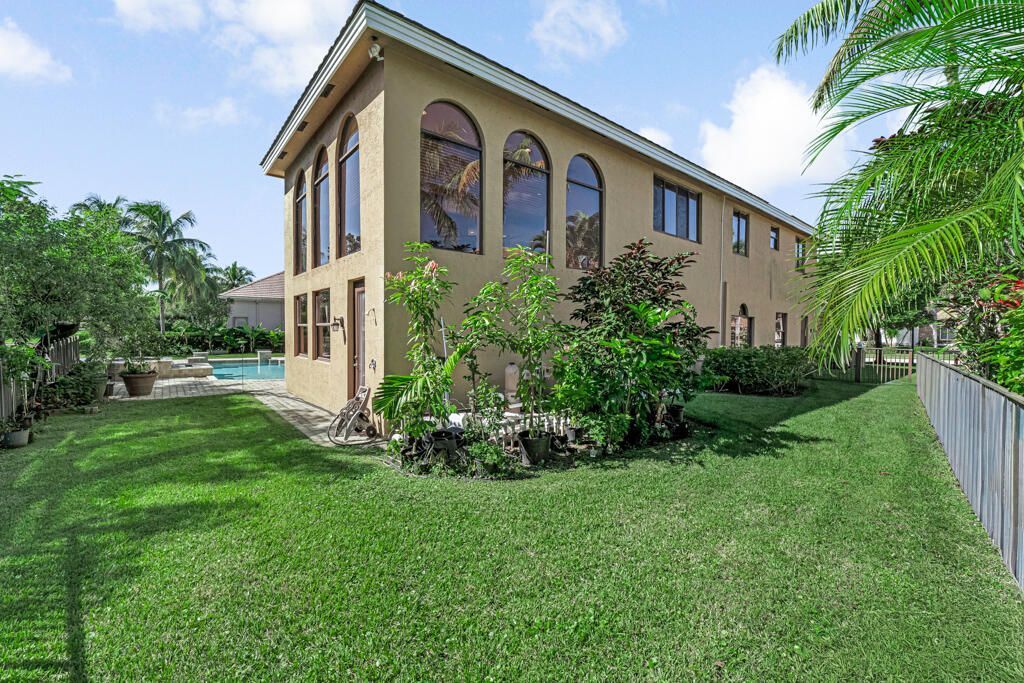 10766 10766 Versailles Boulevard Boulevard, Wellington, FL 33449 Photo