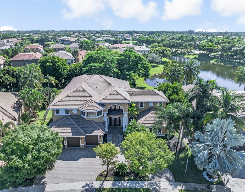 10766 10766 Versailles Boulevard Boulevard, Wellington, FL 33449 Photo