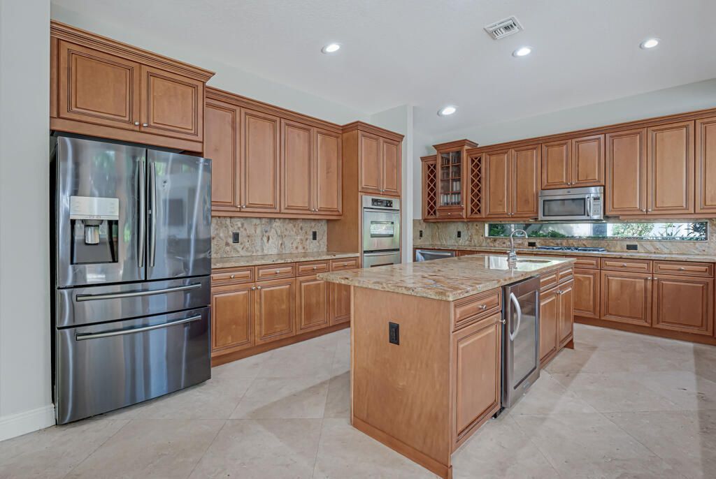 10766 10766 Versailles Boulevard Boulevard, Wellington, FL 33449 Photo