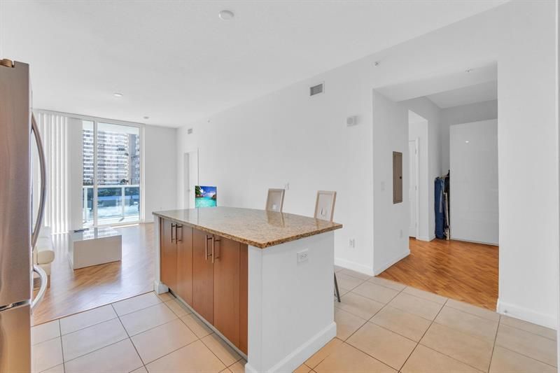 1945 S Ocean Drive, Unit 502, Hallandale Beach, FL 33009 Photo