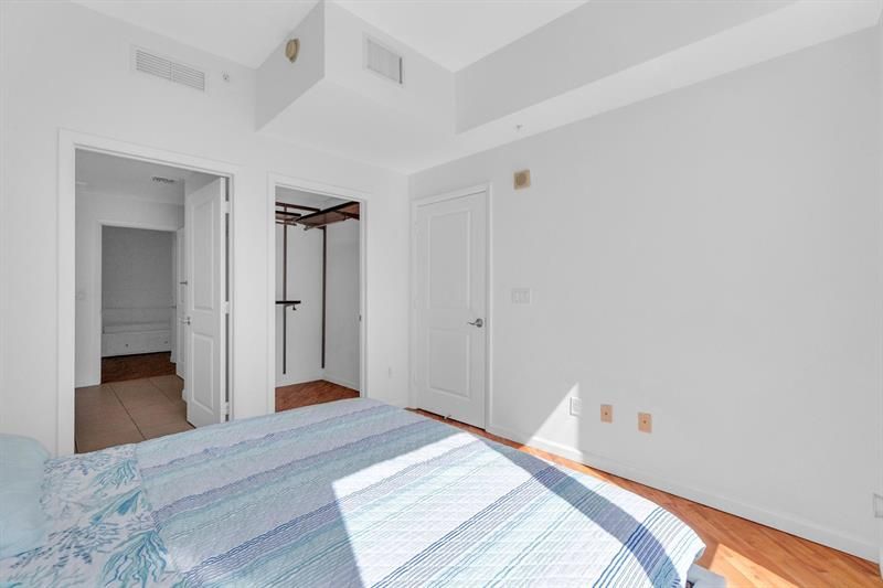 1945 S Ocean Drive, Unit 502, Hallandale Beach, FL 33009 Photo