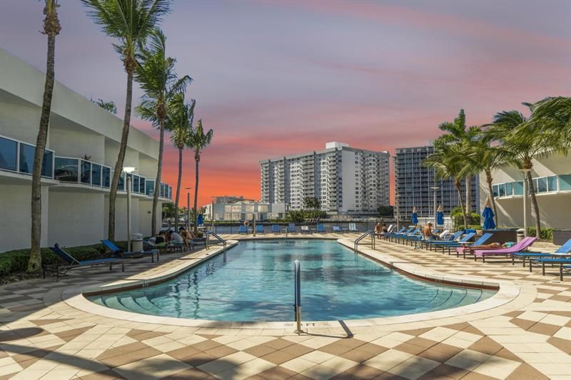 1945 S Ocean Drive, Unit 502, Hallandale Beach, FL 33009 Photo