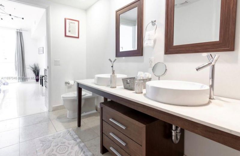 485 Brickell Ave, Unit 2606, Miami, FL 33131 Photo