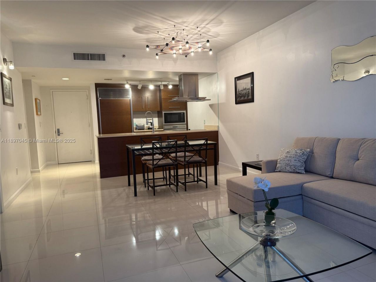 485 Brickell Ave, Unit 2606, Miami, FL 33131 Photo