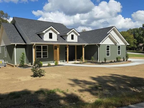 1128 Cumberland View Drive, Crossville, TN 38571