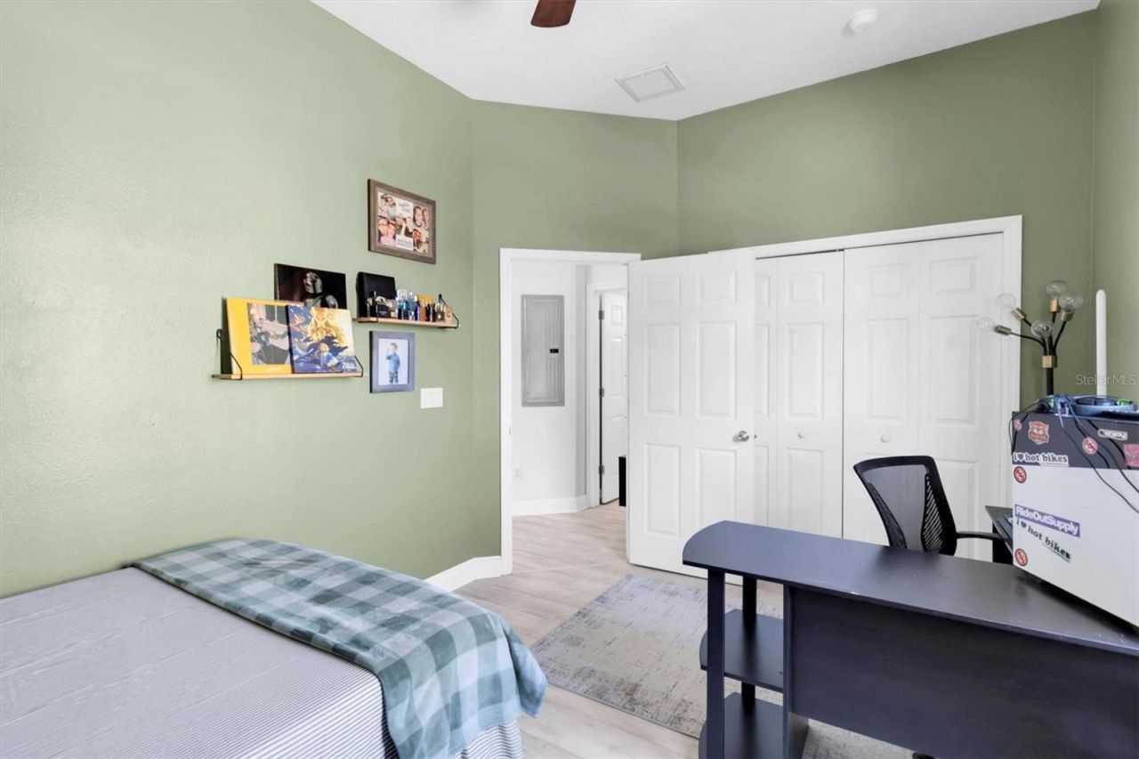 487 Bayou Village Drive, Tarpon Springs, FL 34689 Photo