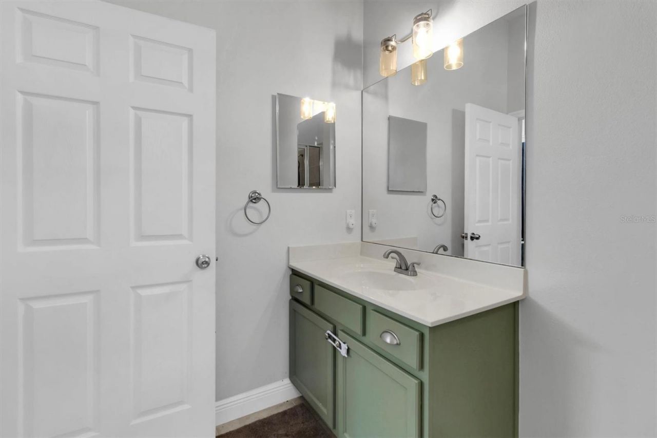 487 Bayou Village Drive, Tarpon Springs, FL 34689 Photo