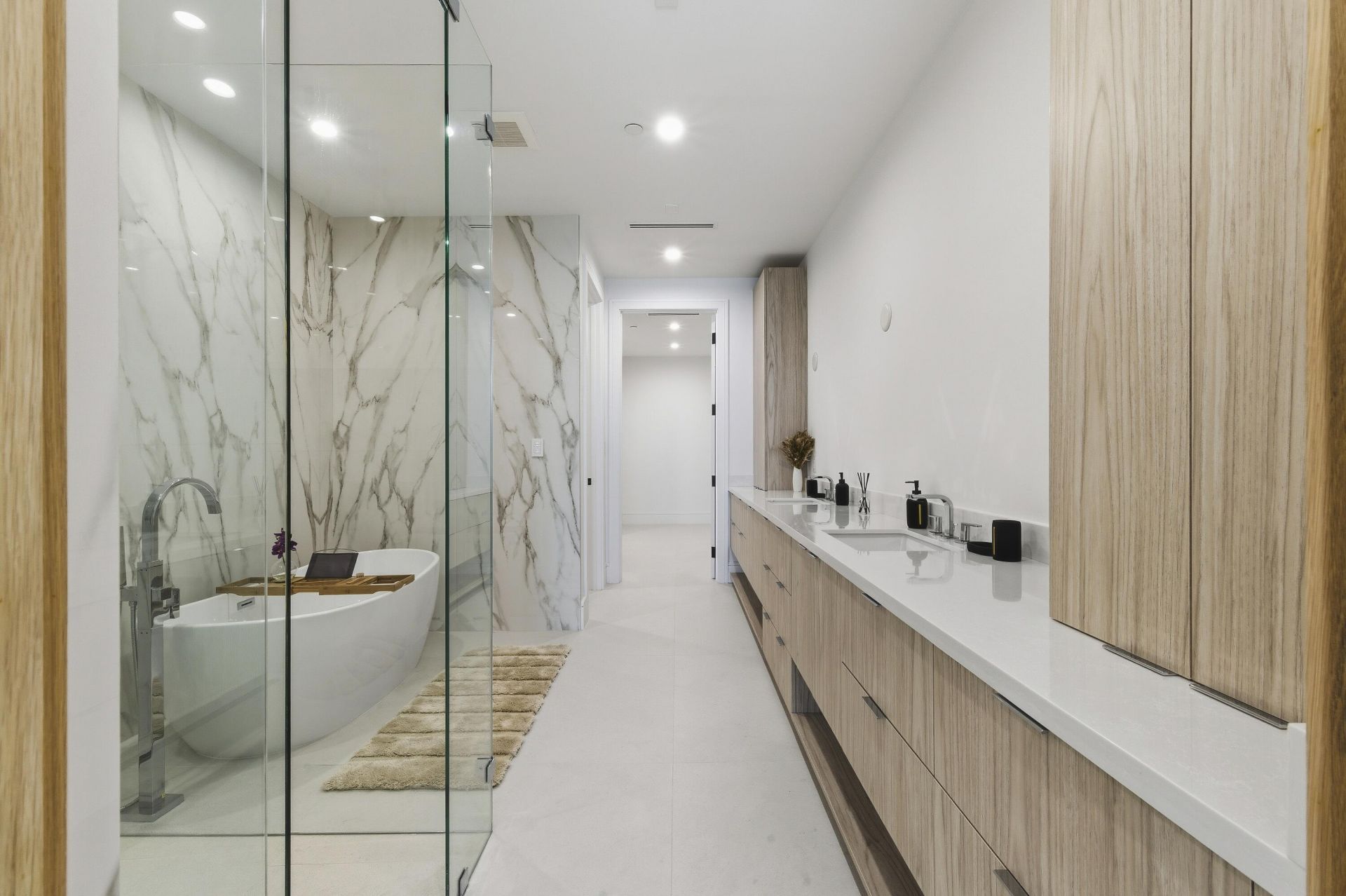 2323 Lake Drive, Unit 201, Singer Island, FL 33404 Photo