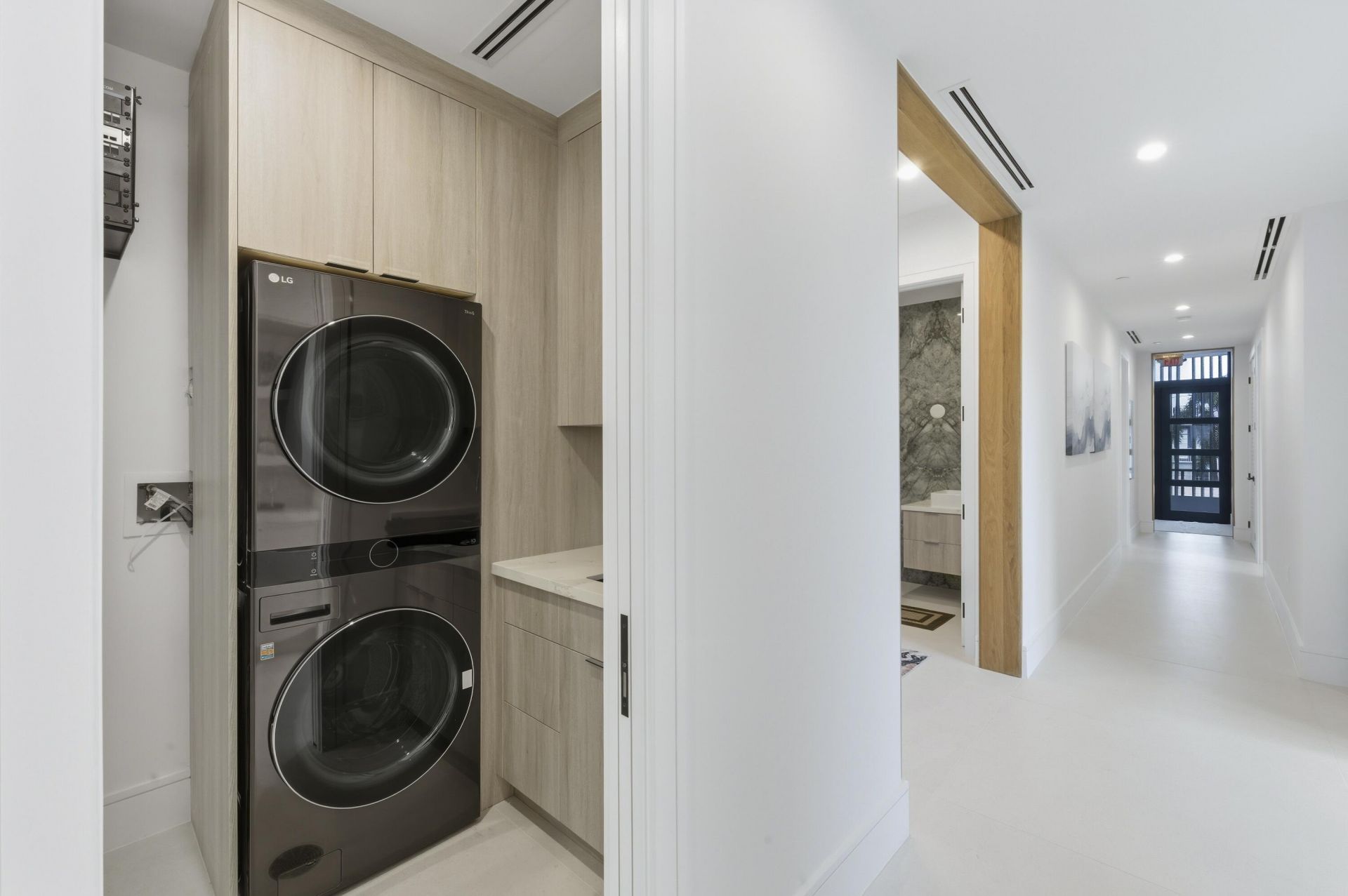 2323 Lake Drive, Unit 201, Singer Island, FL 33404 Photo