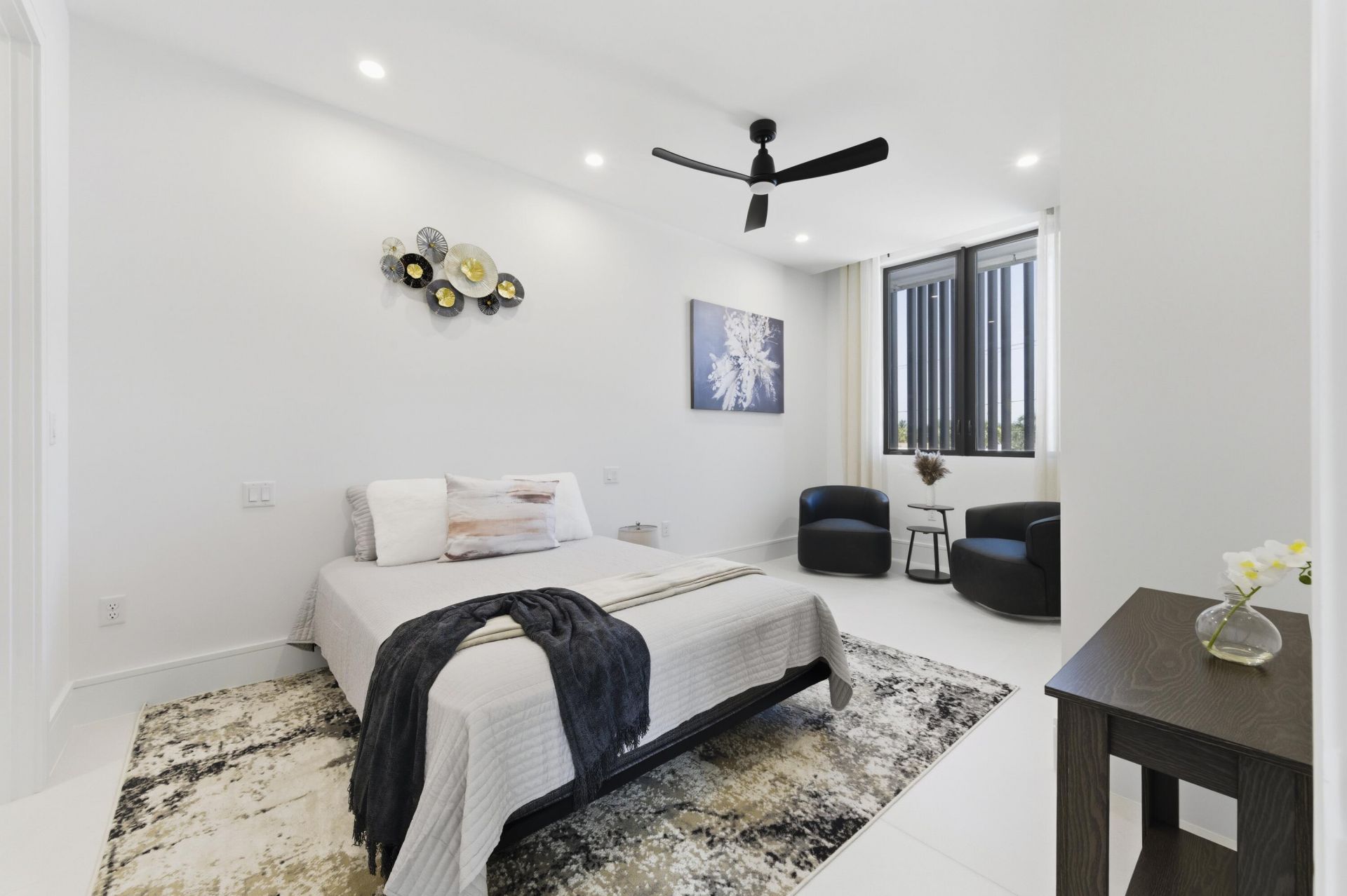 2323 Lake Drive, Unit 201, Singer Island, FL 33404 Photo