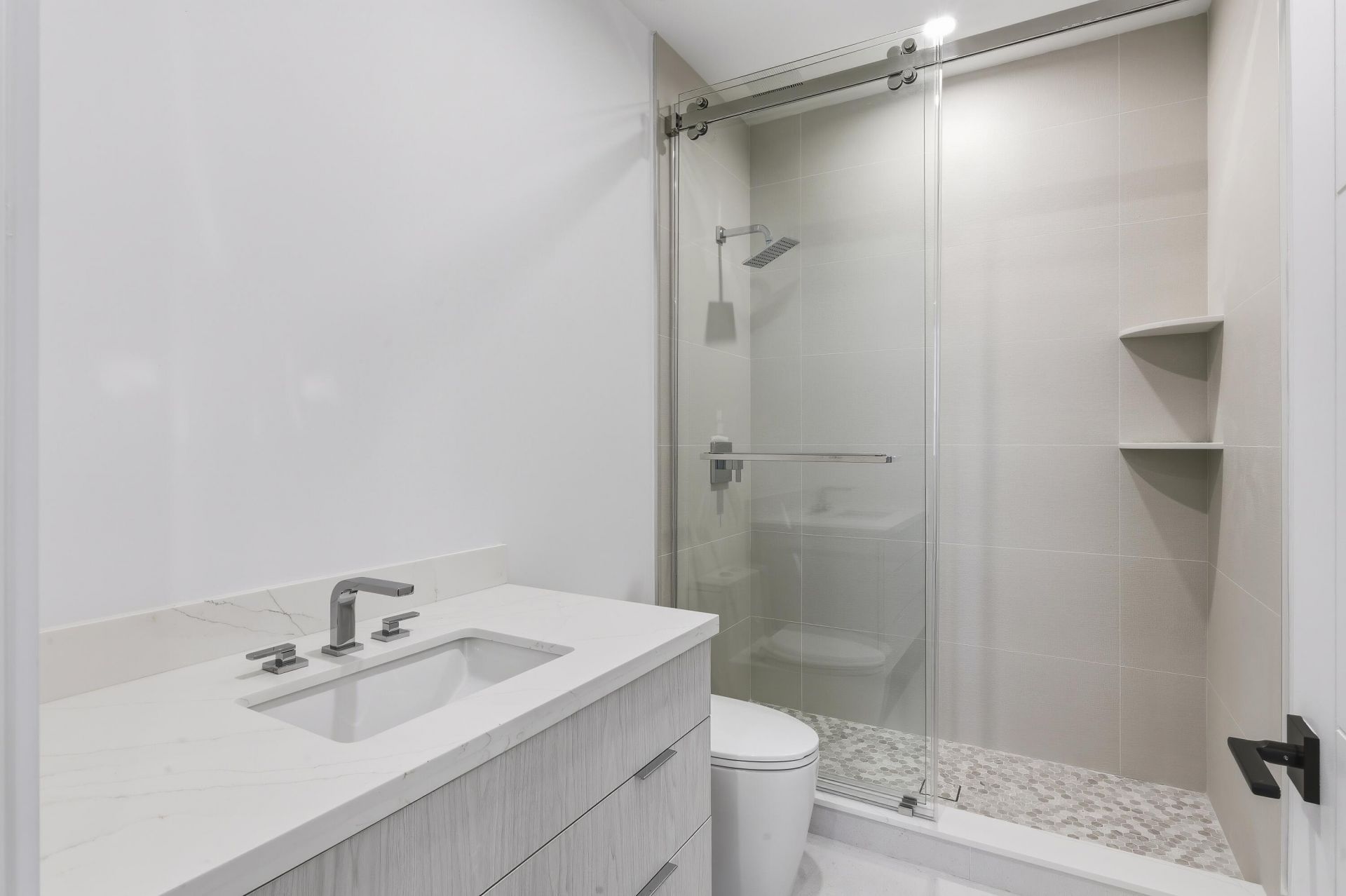 2323 Lake Drive, Unit 201, Singer Island, FL 33404 Photo