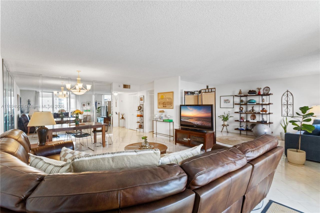 3800 S Ocean Dr, Unit 719, Hollywood, FL 33019 Photo