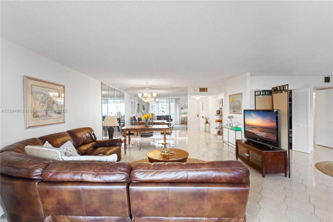 3800 S Ocean Dr, Unit 719, Hollywood, FL 33019 Photo