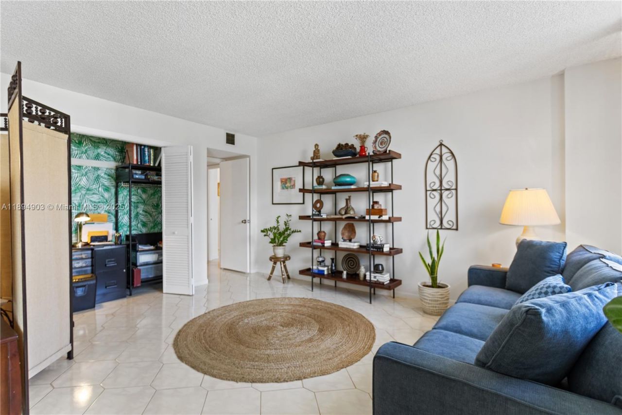 3800 S Ocean Dr, Unit 719, Hollywood, FL 33019 Photo