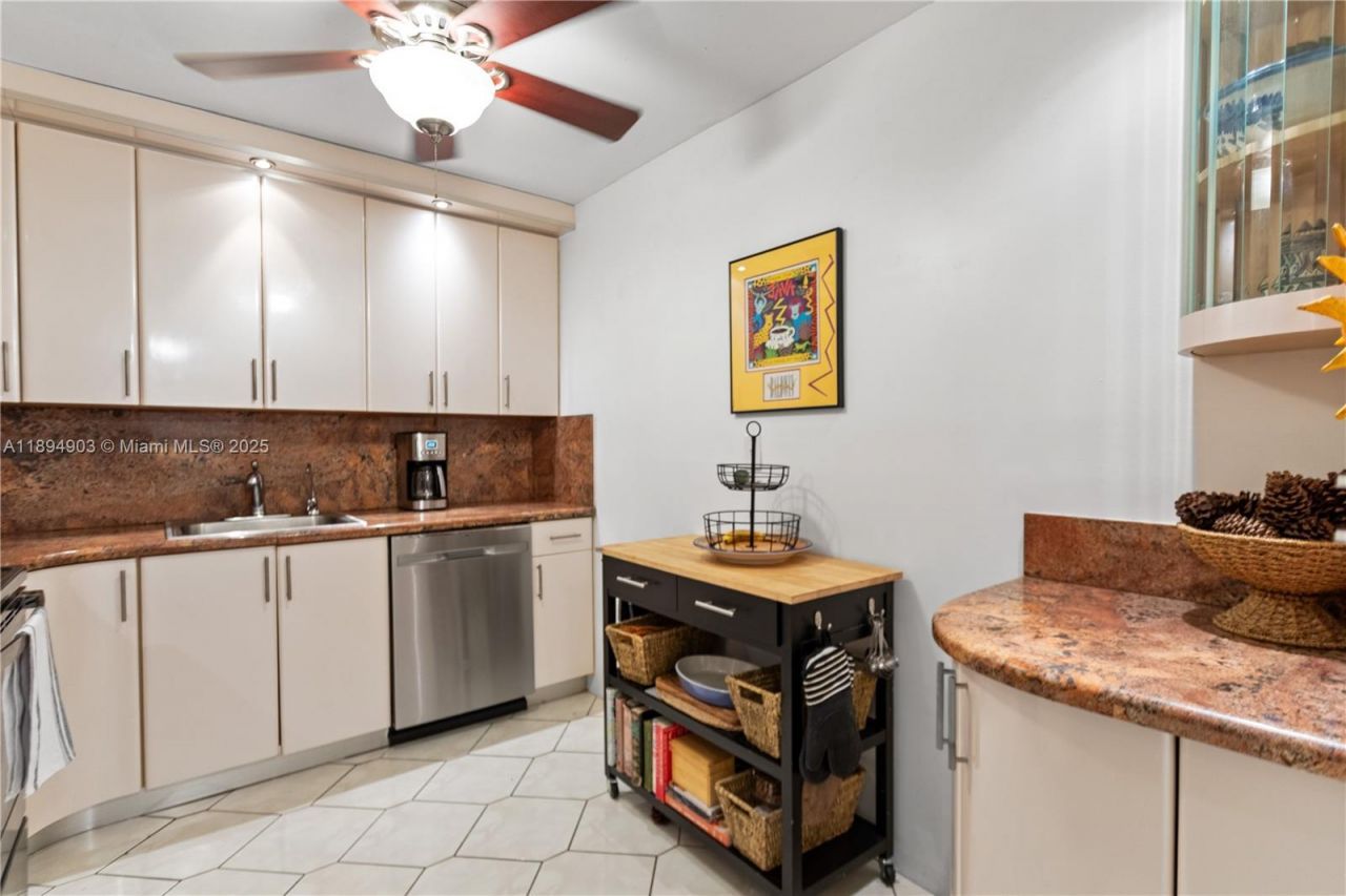 3800 S Ocean Dr, Unit 719, Hollywood, FL 33019 Photo