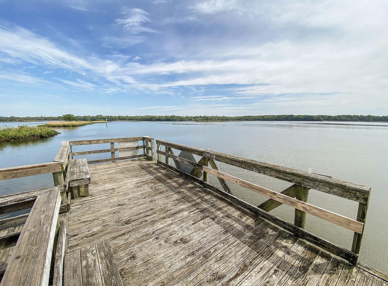 1811 Teal Road Photo 106