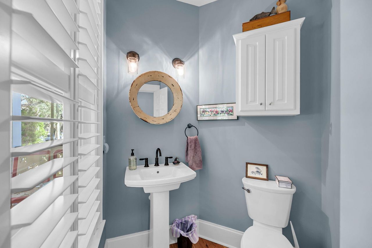 1811 Teal Road Photo 13