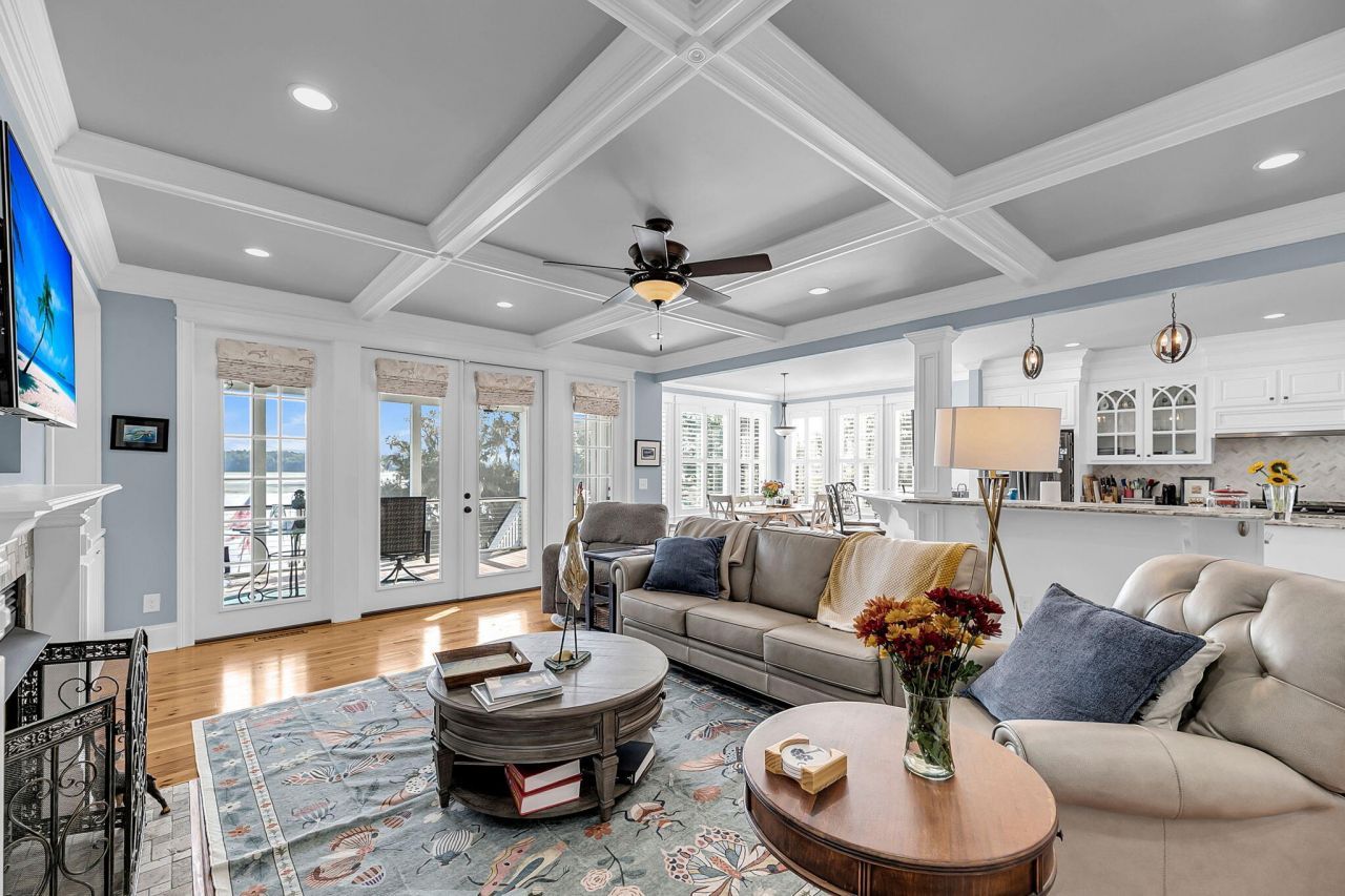 1811 Teal Road Photo 19