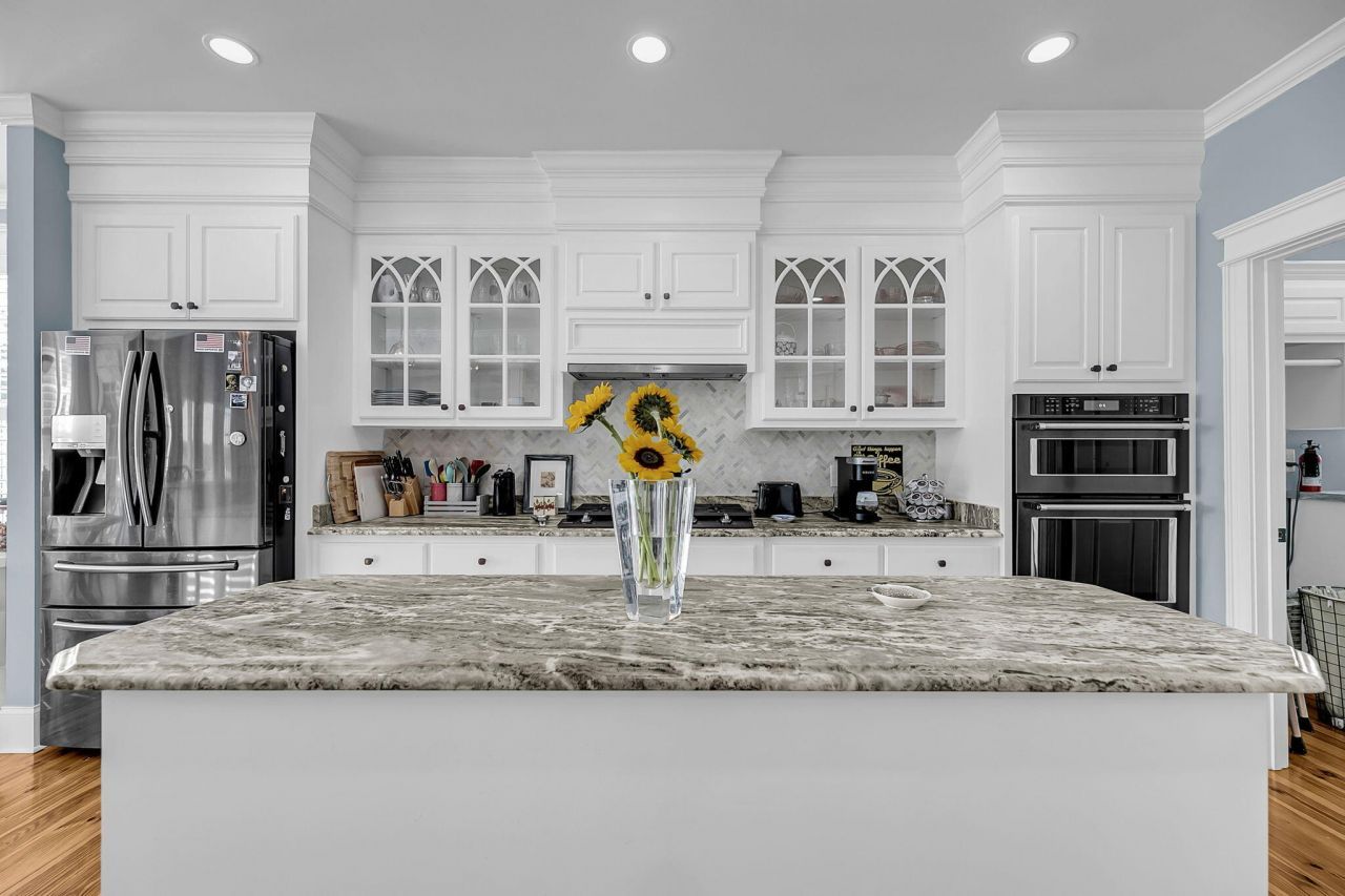 1811 Teal Road Photo 23