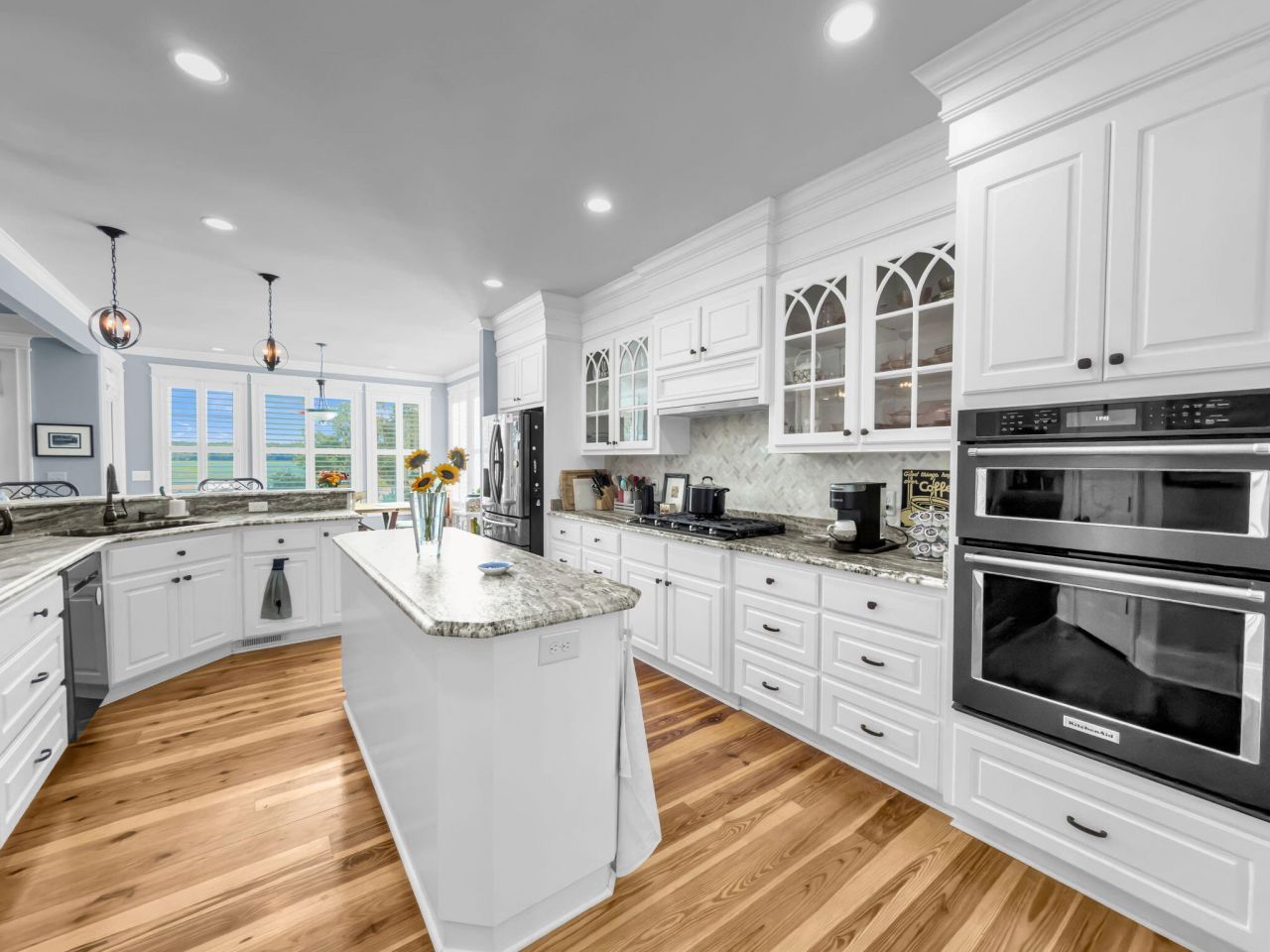 1811 Teal Road Photo 27