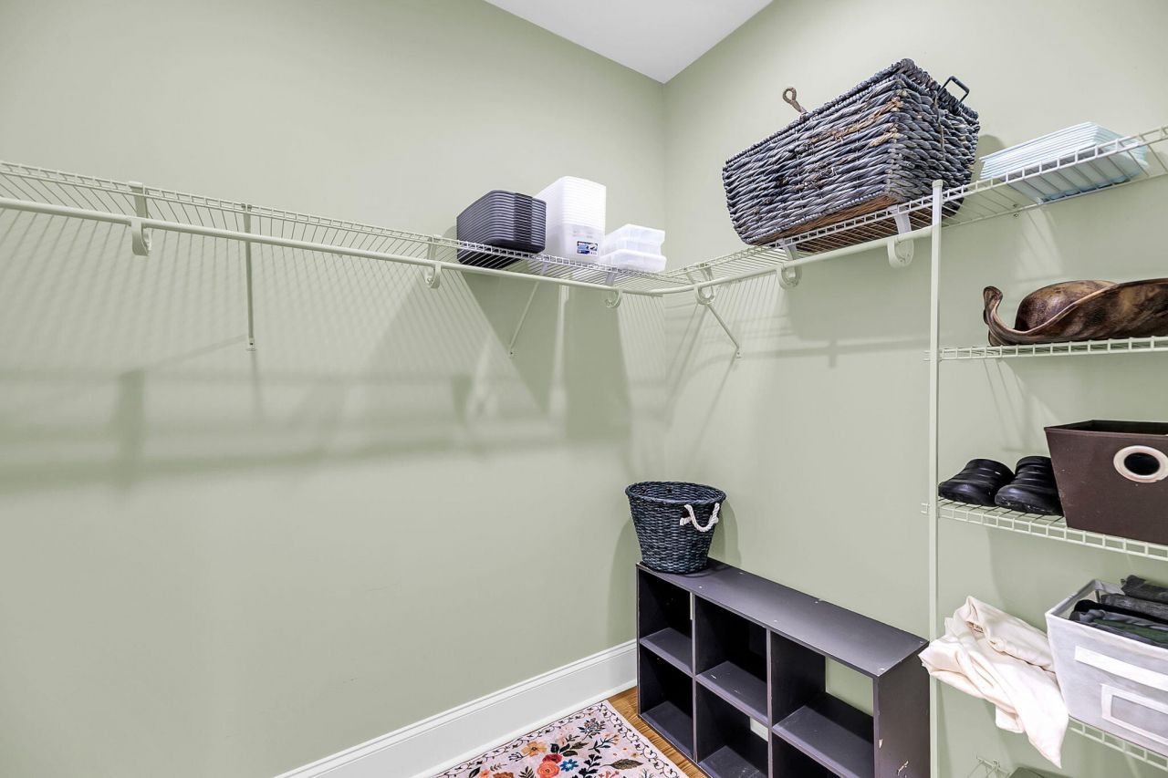 1811 Teal Road Photo 57