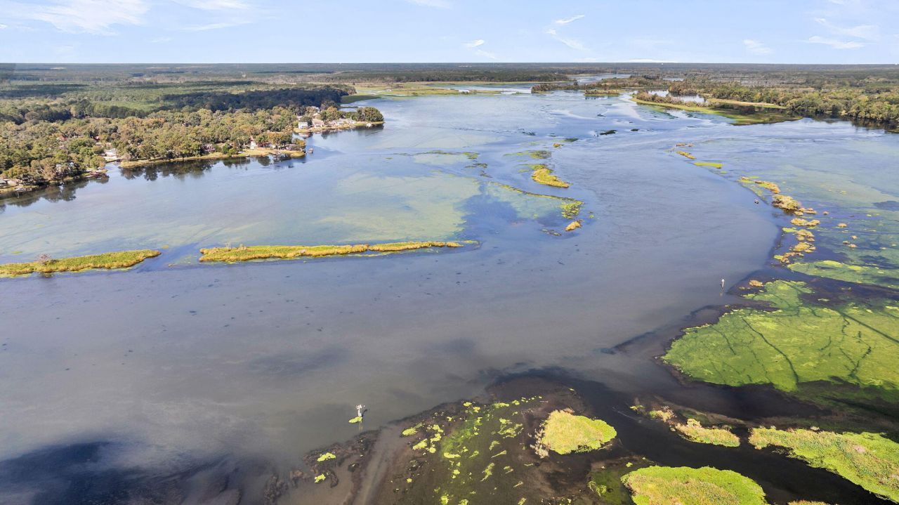 1811 Teal Road Photo 74