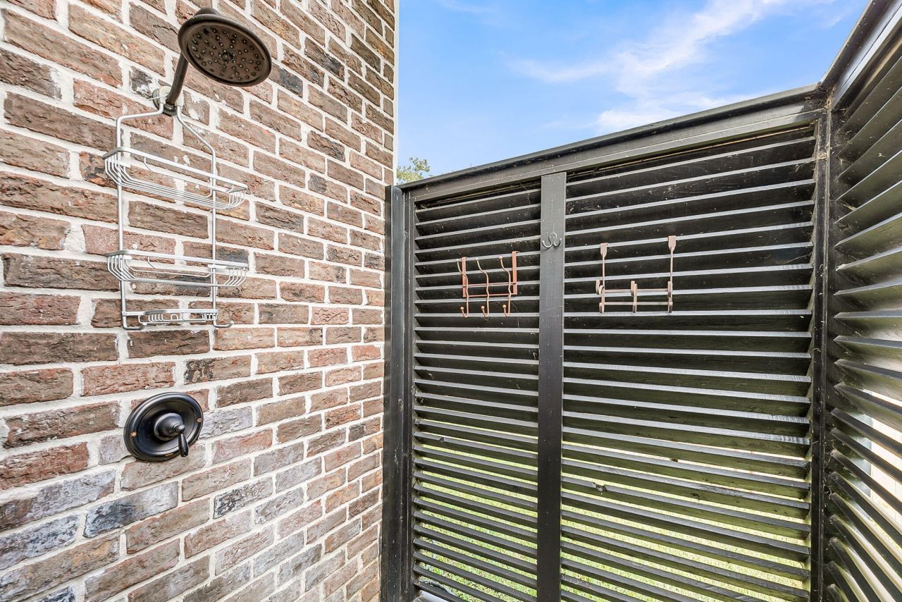 1811 Teal Road Photo 84